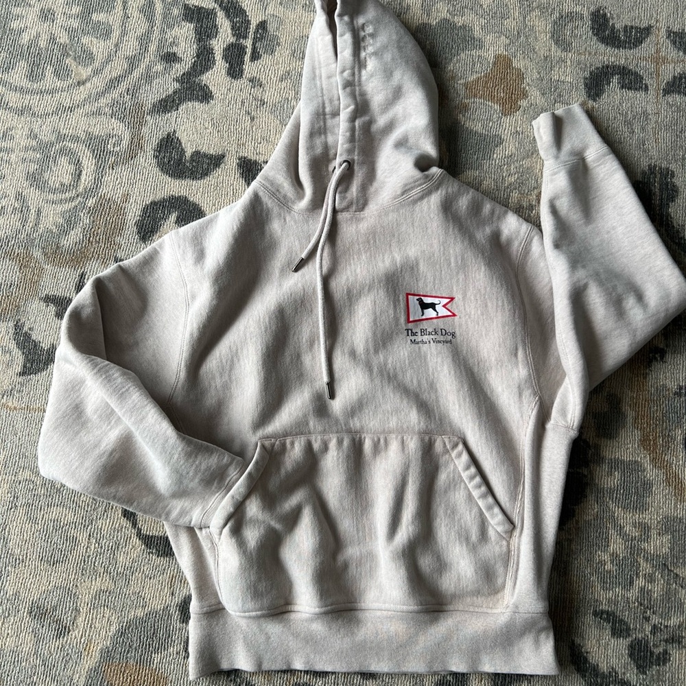 Black dog gear